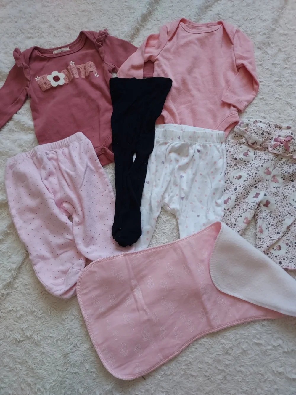 BUNDLE (20 pcs) Baby Girl NB-3mo Cool Weather Clothes Casual Everyday Grandma's